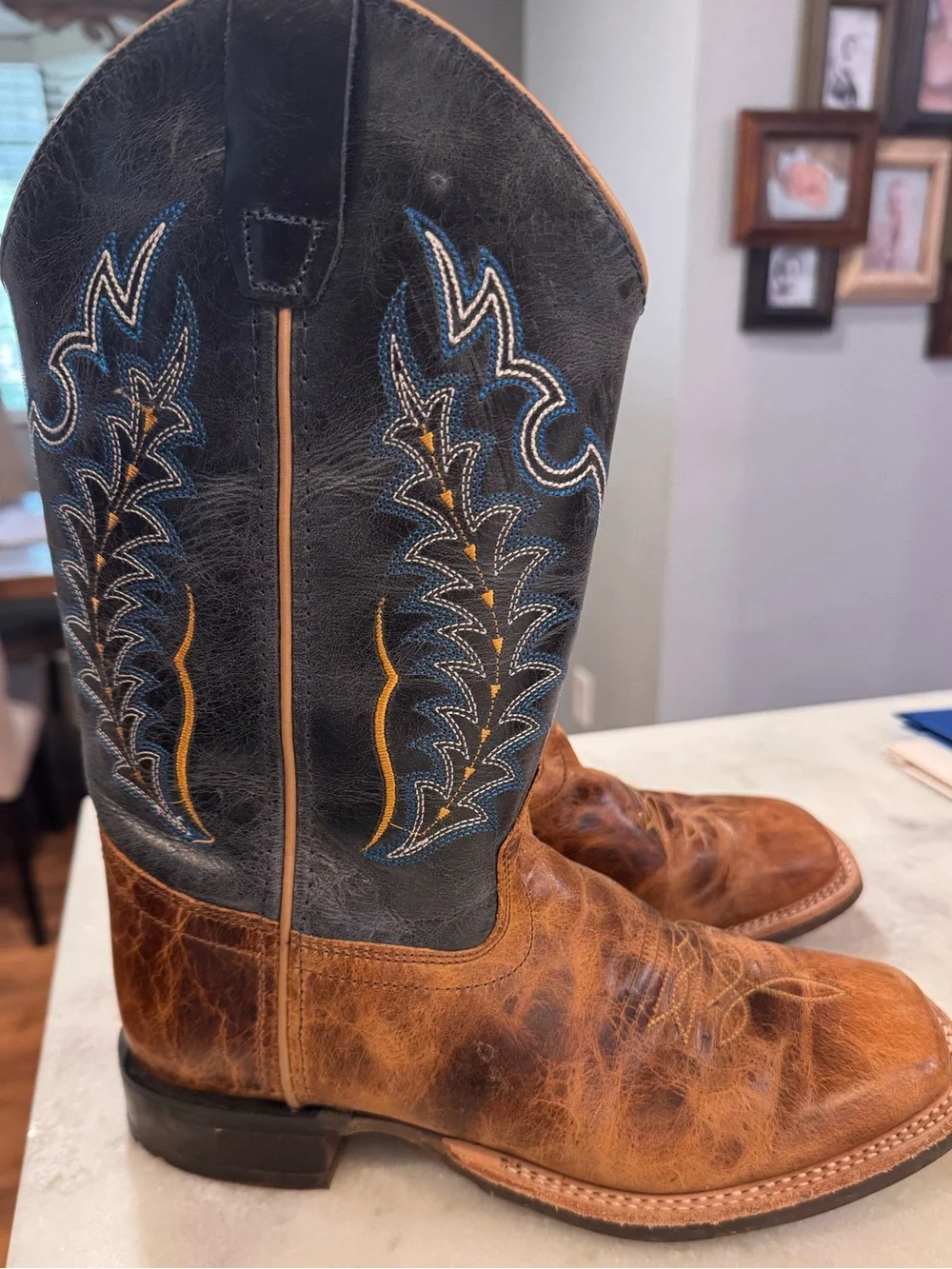 OLD WEST KIDS BURNT TAN AND NAVY BLUE WIDE SQUARE TOE COWBOY BOOTS